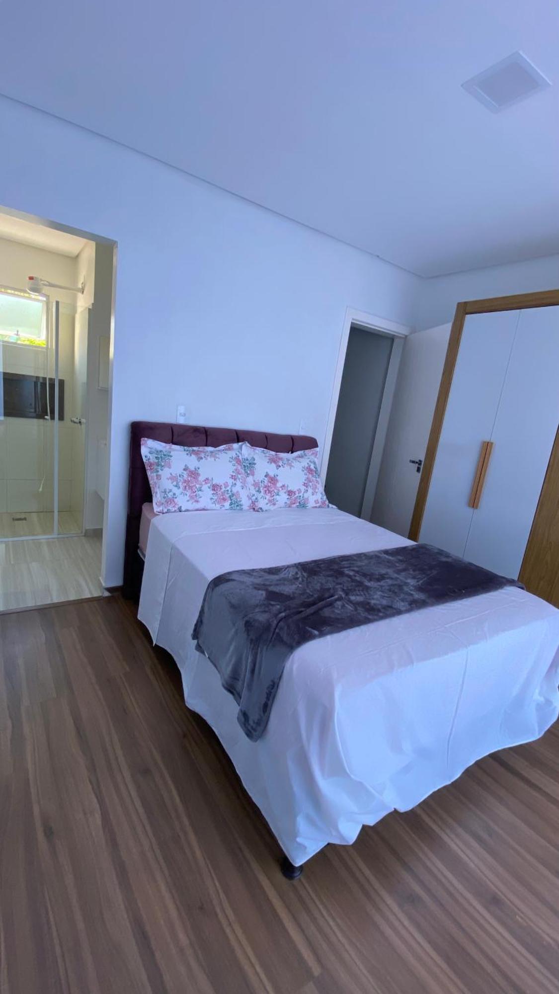 Sobrado Industrial Holiday home